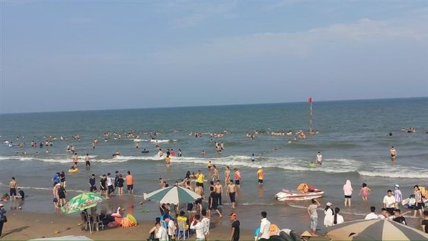 Mercado doméstico contribuye a la recuperación del turismo de Vietnam ảnh 1