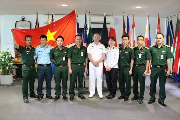 Australia publica programa de becas para estudiantes militares de ASEAN ảnh 1
