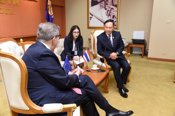 Unión Europea saluda gestión de Tailandia para registrar trabajadores extranjeros ảnh 1 Unión Europea saluda gestión de Tailandia para registrar trabajadores extranjeros ảnh 1