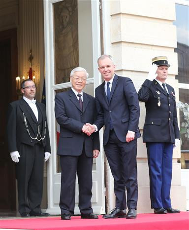 Vietnam aspira a continuar recibiendo asistencia de la Asamblea Nacional de Francia ảnh 1 Vietnam aspira a continuar recibiendo asistencia de la Asamblea Nacional de Francia ảnh 1
