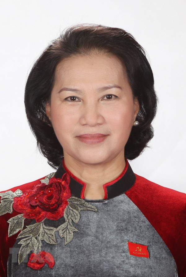 Presidenta del Parlamento vietnamita parte de Hanoi para IPU 138 y visita oficial a Países Bajos ảnh 1 Presidenta del Parlamento vietnamita parte de Hanoi para IPU 138 y visita oficial a Países Bajos ảnh 1