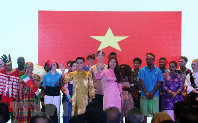 Indonesia otorga becas culturales para estudiantes extranjeros ảnh 1