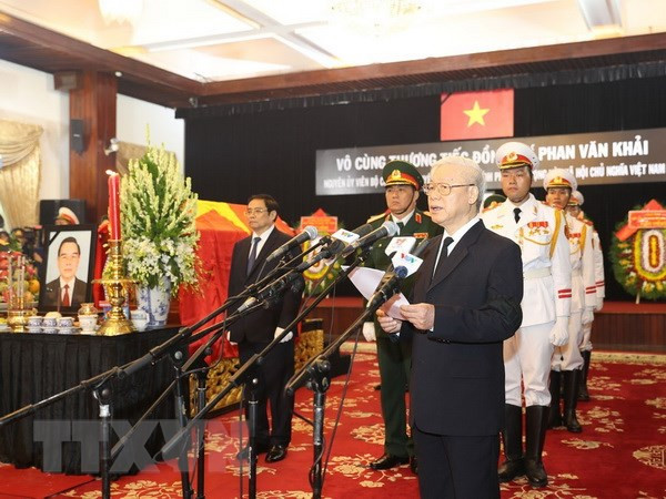 Honras fúnebres en memoria del expremier ministro Phan Van Khai ảnh 1 Honras fúnebres en memoria del expremier ministro Phan Van Khai ảnh 1