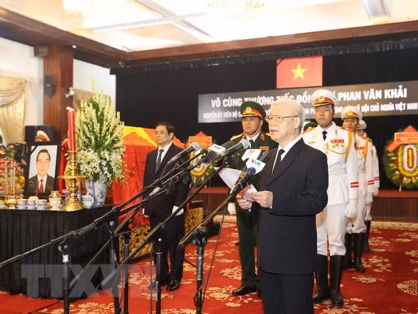 Honras fúnebres en memoria del expremier ministro Phan Van Khai ảnh 1