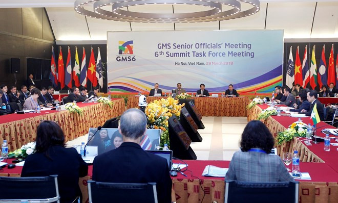 Altos funcionarios revisan documentos para la Cumbre de GMS ảnh 1