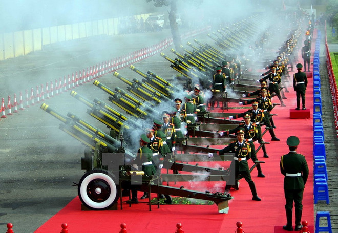 Gran mitin marca 70 aniversario del Día Nacional ảnh 4