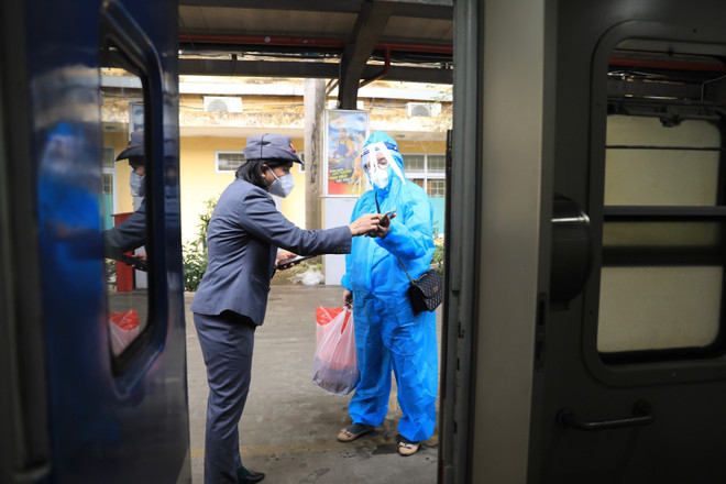 Corporación Ferrocarril de Vietnam ofrece descuentos a estudiantes para regresar a escuelas ảnh 2 Corporación Ferrocarril de Vietnam ofrece descuentos a estudiantes para regresar a escuelas ảnh 2