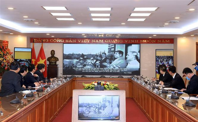 Exhiben fotos sobre las relaciones tradicionales entre Vietnam y Corea del Norte ảnh 2 Exhiben fotos sobre las relaciones tradicionales entre Vietnam y Corea del Norte ảnh 2