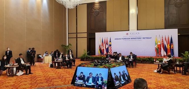 Solidaridad y consenso continúan siendo factores claves en actividades de la ASEAN ảnh 1 Solidaridad y consenso continúan siendo factores claves en actividades de la ASEAN ảnh 1