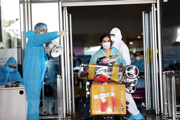Vietnam reporta tres casos nuevos importados del COVID-19 ảnh 1