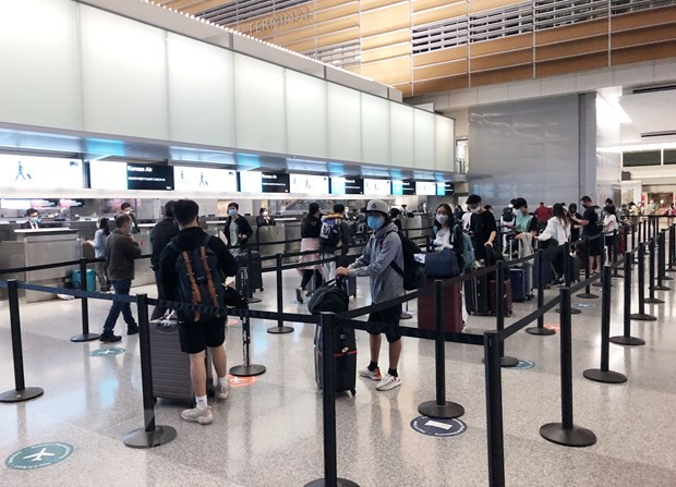 Regresan al país ciudadanos vietnamitas desde Japón ảnh 1 Regresan al país ciudadanos vietnamitas desde Japón ảnh 1