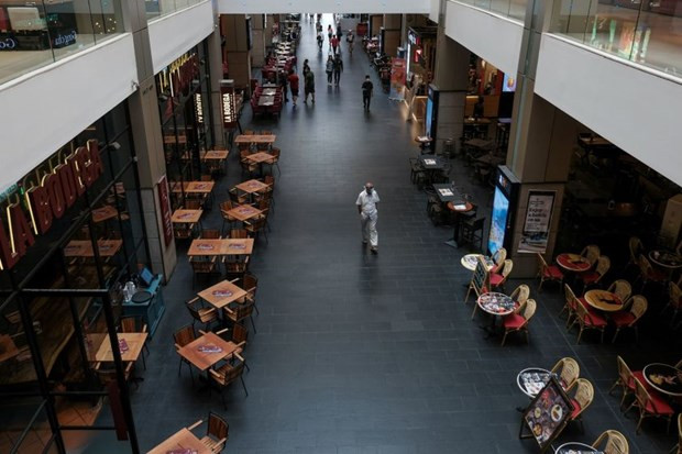 Centros comerciales de Malasia aumentan medidas contra el COVID-19 ảnh 1 Centros comerciales de Malasia aumentan medidas contra el COVID-19 ảnh 1