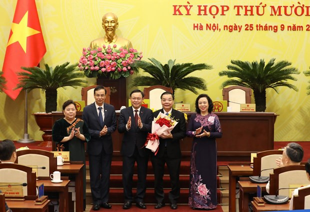 Chu Ngoc Anh, elegido presidente del Comité Popular de Hanoi ảnh 1