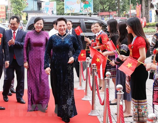 Presidenta del Parlamento vietnamita asiste al V Congreso de Emulación Patriótica de Thai Nguyen ảnh 1 Presidenta del Parlamento vietnamita asiste al V Congreso de Emulación Patriótica de Thai Nguyen ảnh 1