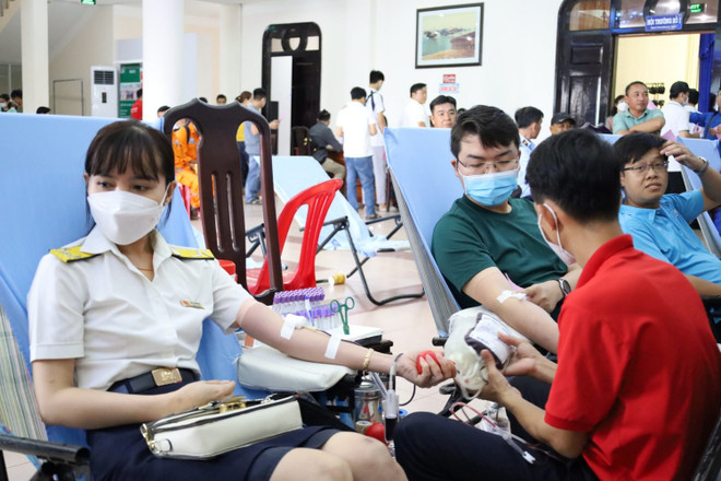 Donación de sangre demuestra solidaridad y humanismo de pueblo vietnamita ảnh 1