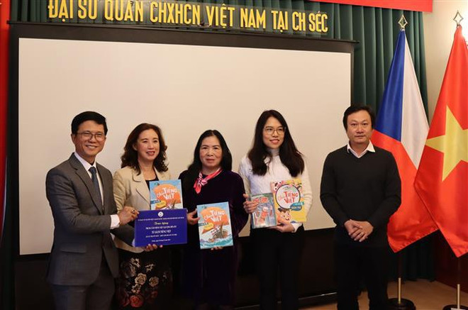 Actualizan políticas específicas de desarrollo de Ciudad Ho Chi Minh para vietnamitas en Ultramar ảnh 1 Actualizan políticas específicas de desarrollo de Ciudad Ho Chi Minh para vietnamitas en Ultramar ảnh 1