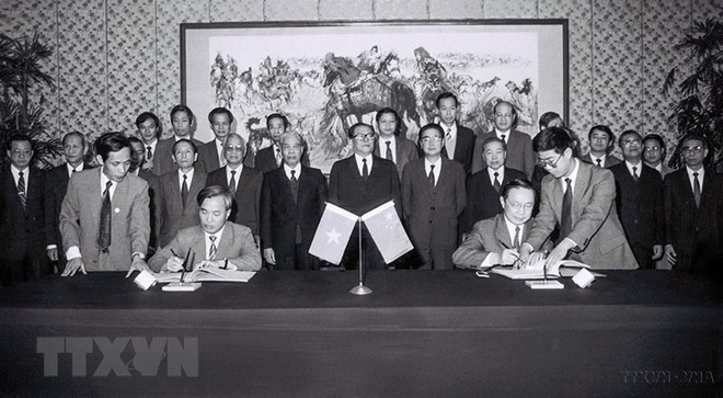VII Congreso Nacional del Partido: Impulsar renovación integral, llevar el país por el camino del socialismo ảnh 3 VII Congreso Nacional del Partido: Impulsar renovación integral, llevar el país por el camino del socialismo ảnh 3