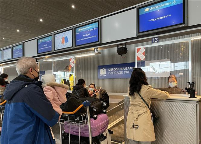 Vietnam Airlines reanuda vuelos regulares a Reino Unido y Francia ảnh 3 Vietnam Airlines reanuda vuelos regulares a Reino Unido y Francia ảnh 3