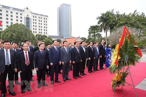 Primer ministro vietnamita visita provincia de Thanh Hoa con motivo del Tet ảnh 1 Primer ministro vietnamita visita provincia de Thanh Hoa con motivo del Tet ảnh 1