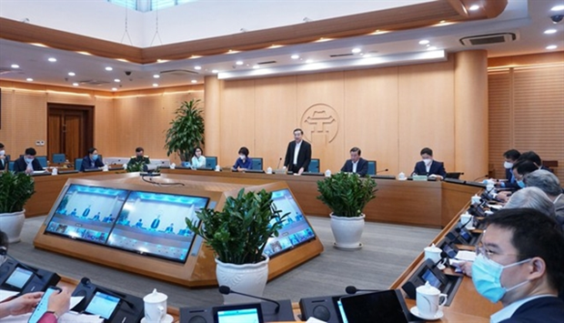 Registran primer caso comunitario de cepa Ómicron en Hanoi ảnh 1