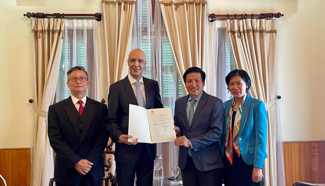 Vietnam implementa su doble objetivo con éxito, según embajador marroquí ảnh 1 Vietnam implementa su doble objetivo con éxito, según embajador marroquí ảnh 1
