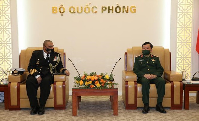 Recibe viceministro de Defensa de Vietnam al nuevo agregado militar de Sudáfrica ảnh 1 Recibe viceministro de Defensa de Vietnam al nuevo agregado militar de Sudáfrica ảnh 1