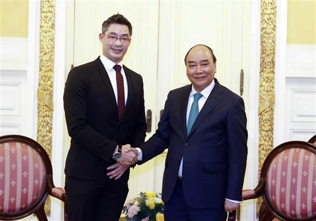 Presidente vietnamita recibe al cónsul honorario del país en Suiza ảnh 1 Presidente vietnamita recibe al cónsul honorario del país en Suiza ảnh 1