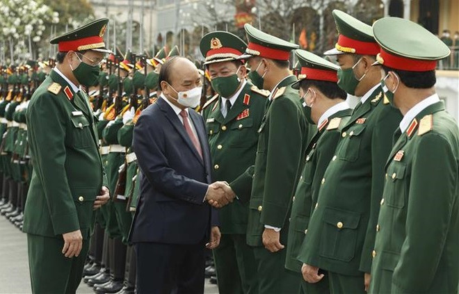 Presidente vietnamita urge a garantizar seguridad social en ocasión del Tet ảnh 3 Presidente vietnamita urge a garantizar seguridad social en ocasión del Tet ảnh 3