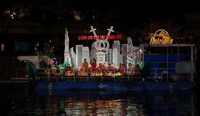 Ciudad Ho Chi Minh organiza numerosos programas atractivos en ocasión del Tet ảnh 1