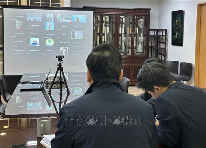 Embajada de Vietnam en Japón se reúne con asociaciones connacionales para labores de apoyo tras terremoto ảnh 1 Embajada de Vietnam en Japón se reúne con asociaciones connacionales para labores de apoyo tras terremoto ảnh 1