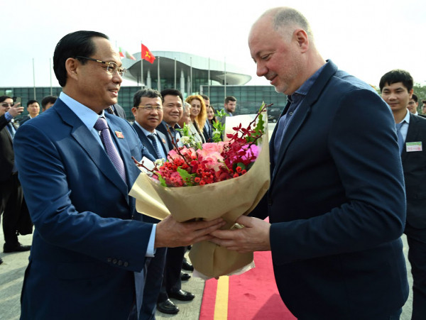 Presidente de Asamblea Nacional de Bulgaria concluye visita oficial a Vietnam ảnh 1 Presidente de Asamblea Nacional de Bulgaria concluye visita oficial a Vietnam ảnh 1