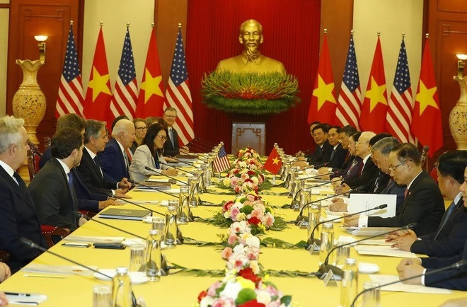 Vietnam cosecha importantes logros en labores exteriores bajo liderazgo del Partido Comunista ảnh 3 Vietnam cosecha importantes logros en labores exteriores bajo liderazgo del Partido Comunista ảnh 3