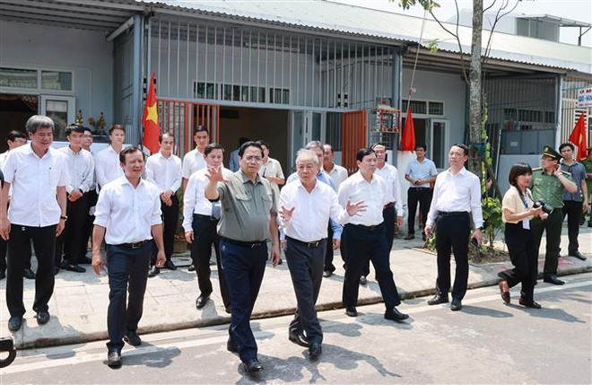 Premier vietnamita inspecciona proyectos de provincia de Thua Thien- Hue ảnh 1 Premier vietnamita inspecciona proyectos de provincia de Thua Thien- Hue ảnh 1