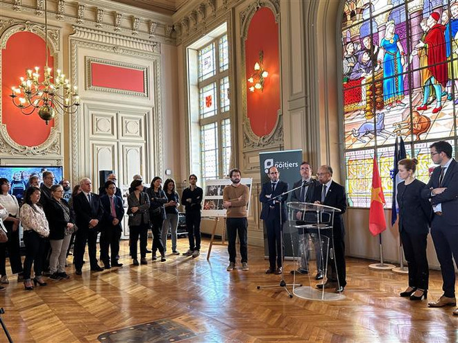 Vietnam y Francia promueven cooperación entre localidades ảnh 1 Vietnam y Francia promueven cooperación entre localidades ảnh 1