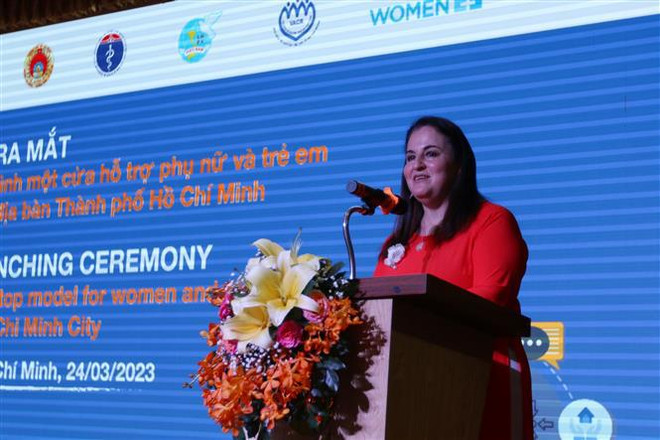 Ciudad Ho Chi Minh lanza modelo para ayudar a víctimas de violencia ảnh 2