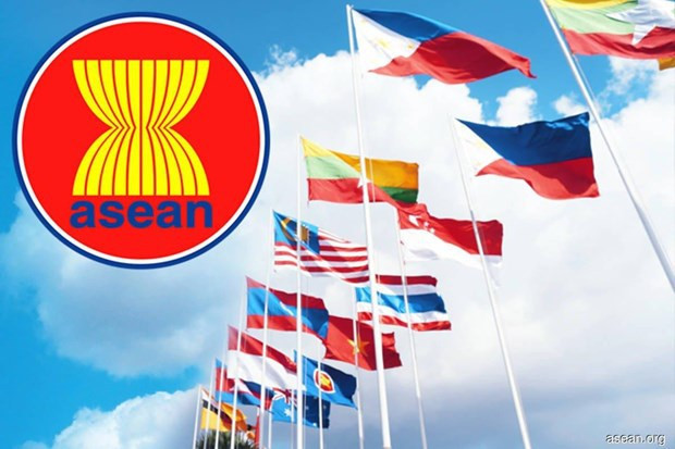 Vietnam respalda iniciativas económicas de ASEAN ảnh 1 Vietnam respalda iniciativas económicas de ASEAN ảnh 1