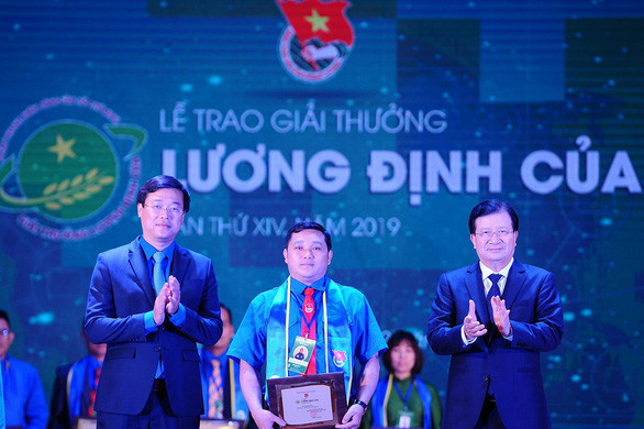 Entregan premio Luong Dinh Cua 2019 ảnh 1 Entregan premio Luong Dinh Cua 2019 ảnh 1