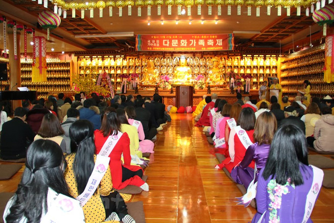 Festejan seguidores budistas vietnamitas en Corea del Sur el Año Nuevo Lunar ảnh 1 Festejan seguidores budistas vietnamitas en Corea del Sur el Año Nuevo Lunar ảnh 1