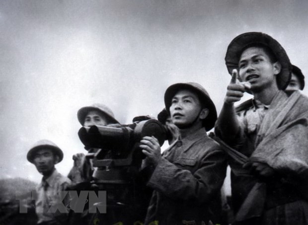 Experto ruso aprecia espíritu combativo del Ejército Popular de Vietnam ảnh 1 Experto ruso aprecia espíritu combativo del Ejército Popular de Vietnam ảnh 1