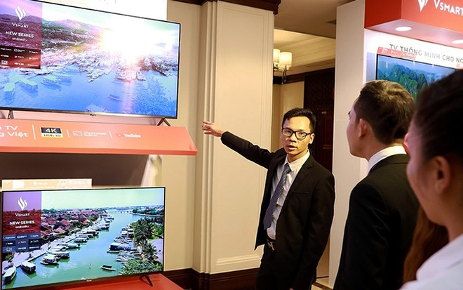 Vingroup presenta nuevos modelos de televisor inteligente ảnh 1 Vingroup presenta nuevos modelos de televisor inteligente ảnh 1