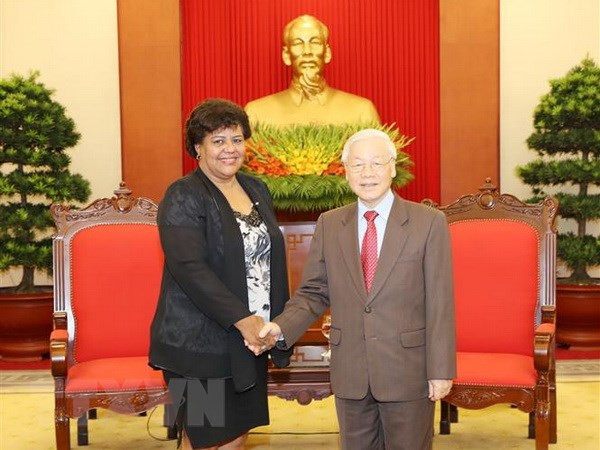 Dirigente partidista vietnamita reitera apoyo a causa revolucionaria del pueblo cubano ảnh 1 Dirigente partidista vietnamita reitera apoyo a causa revolucionaria del pueblo cubano ảnh 1