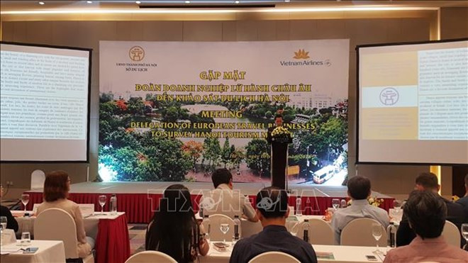 Representantes de agencias de viajes europeas visitan Hanoi para potenciar turismo ảnh 1 Representantes de agencias de viajes europeas visitan Hanoi para potenciar turismo ảnh 1