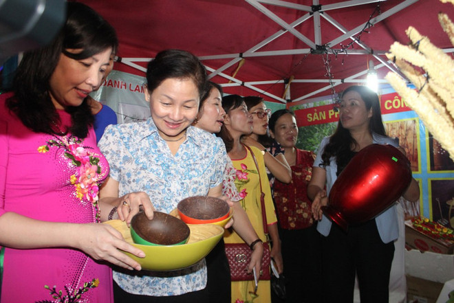 Provincia vietnamita de Thanh Hoa honra a mujeres creativas ảnh 1 Provincia vietnamita de Thanh Hoa honra a mujeres creativas ảnh 1