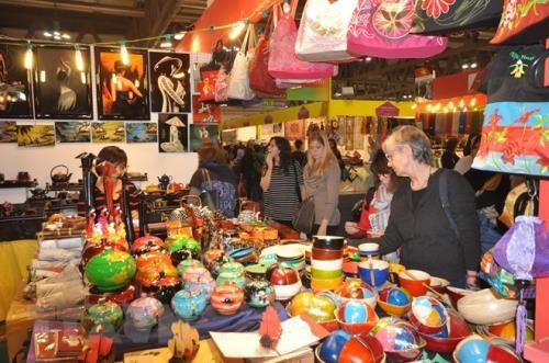 Hanoi Gift Show favorece lazos entre entidades nacionales y extranjeros en producción de suvenires ảnh 1