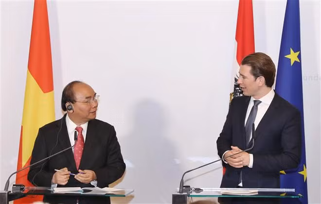 Premier vietnamita confía en desarrollo de relaciones con Austria ảnh 1
