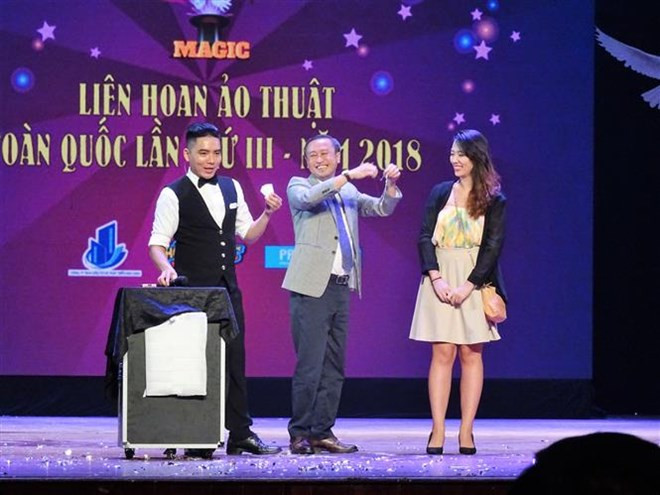 Entrega de premios cierra Festival Nacional de Magia en Vietnam ảnh 1 Entrega de premios cierra Festival Nacional de Magia en Vietnam ảnh 1
