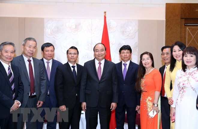 Premier vietnamita insta a asistencia mutua entre compatriotas en el extranjero ảnh 1 Premier vietnamita insta a asistencia mutua entre compatriotas en el extranjero ảnh 1