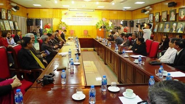 Organización de amistad Vietnam-Estados Unidos contribuye a consolidar nexos binacionales ảnh 1 Organización de amistad Vietnam-Estados Unidos contribuye a consolidar nexos binacionales ảnh 1