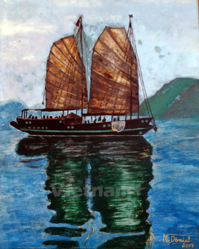 En Hanoi exposición de pintura destaca belleza de Vietnam y Marruecos ảnh 1