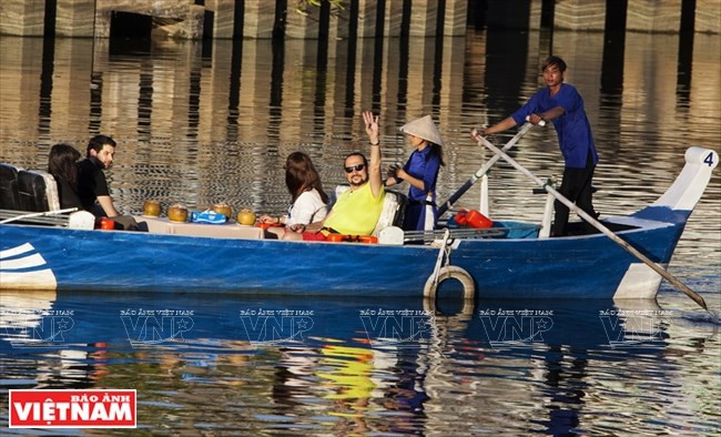 Excursión en barco en el canal Nhieu Loc-Thi Nghe ảnh 1 Excursión en barco en el canal Nhieu Loc-Thi Nghe ảnh 1